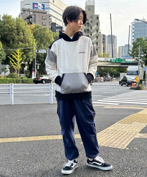 PEN FIELD（ペンフィールド）の「【Penfield】TC裏毛・カラーブロックパーカー（その他トップス・キッズ・カーキ/ベージュ/オートミール・150cm/160cm/170cm/140cm）」の6枚目の写真