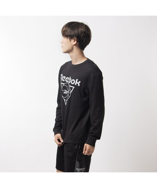 Reebok(リーボック)の「バスケットボール シーズナル ロングスリーブ Tシャツ / BB SEASONAL LS TEE(Tシャツ/カットソー・メンズ・ブラック・XX-LARGE/X-LARGE/SMALL/LARGE/MEDIUM)」の2枚目の写真