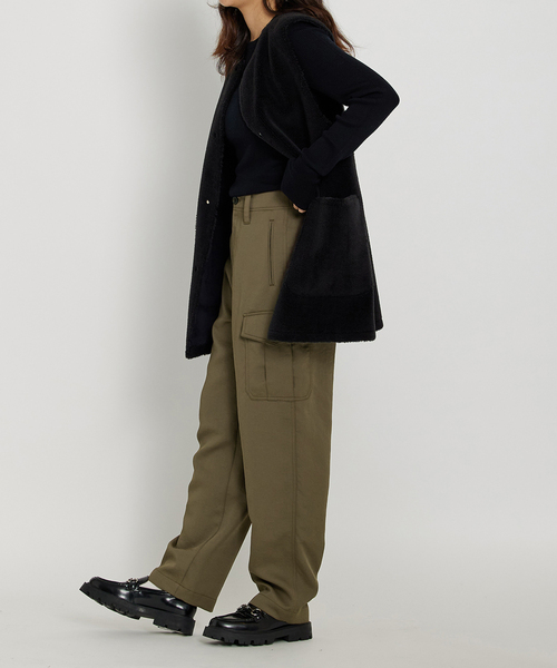 JOURNAL STANDARD(ジャーナルスタンダード)の「ストレッチサテンミリタリーパンツ(カーゴパンツ・レディース・アイボリー/カーキ・36/38)」の11枚目の写真