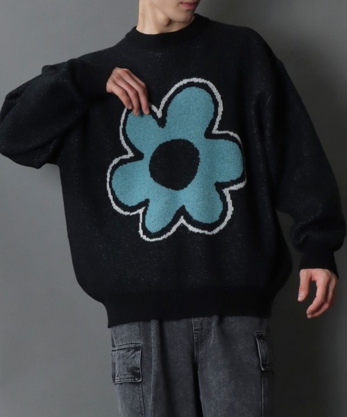 SITRY(シトリー)の「classic flower Jacquard Knit Sweater/クラシック フラワー ジャガード ニット セーター(ニット/セーター・メンズ・ホワイト/グレイッシュブルー/ブラック・L/M)」の2枚目の写真