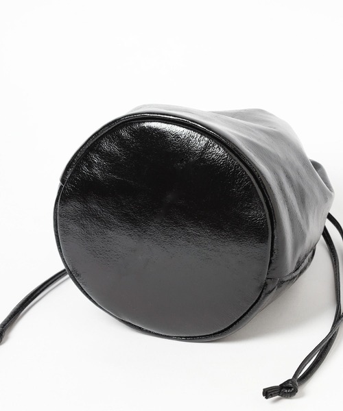 LEPSIM（レプシィム）の「メタリックミニ巾着バッグ　987073（ショルダーバッグ・レディース・シルバー/ブルー/ブラック・ONE SIZE）」の16枚目の写真