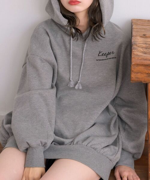 RETRO GIRL（レトロガール）の「フーディーBIGトレーナー（パーカー・レディース・ダークグレー/ブラック/ホワイト系その他・FREE）」の3枚目の写真