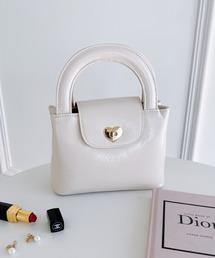 2WAYハート金具フラップショルダーバッグ