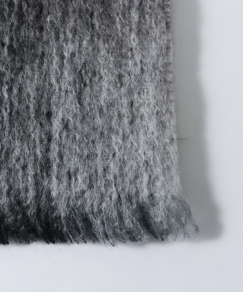 THROW（スロー）の「【THROW / スロー】Mohair Shaggy Fog Stole（マフラー・メンズ・チャコールグレー・FREE）」の7枚目の写真