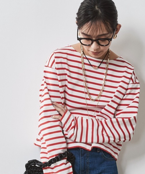CHIC STYLE（シックスタイル）の「＜大きいサイズ＞クロップド丈ボーダーカットソー シックスタイル（Tシャツ/カットソー・レディース・ネイビー×ホワイト/ホワイト×レッド/ホワイト×ブルー・L/LL/3L/4L/5L）」の2枚目の写真