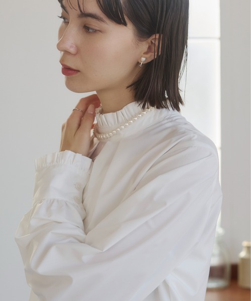 ANGIE（アンジー）の「2WAYフリルスタンドカラーブラウス / オフィスカジュアル / 通勤 / 春服（シャツ/ブラウス・レディース・ブラック/ネイビー/オフホワイト/サックスブルー/ブルー系その他・FREE）」の17枚目の写真