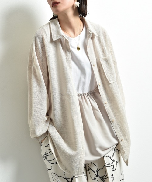 INTERPLANET（インタープラネット）の「スラブメッシュ長袖シャツ（シャツ/ブラウス・レディース・ブラック/ライトベージュ/オフホワイト・FREE）」の4枚目の写真