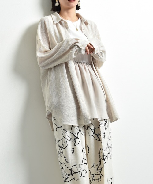 INTERPLANET（インタープラネット）の「スラブメッシュ長袖シャツ（シャツ/ブラウス・レディース・ブラック/ライトベージュ/オフホワイト・FREE）」の11枚目の写真