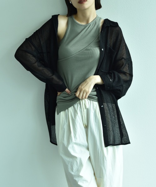 INTERPLANET（インタープラネット）の「スラブメッシュ長袖シャツ（シャツ/ブラウス・レディース・ブラック/ライトベージュ/オフホワイト・FREE）」の16枚目の写真