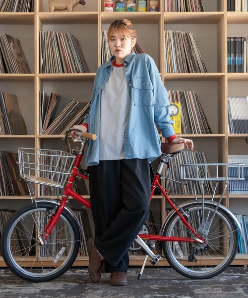 kutir(クティール)の「【M,L2サイズ展開】ダブルポケットデニムシャツ(シャツ/ブラウス・レディース・ライトインディゴブルー/ブラック/ライトブルー・MEDIUM/LARGE)」の9枚目の写真