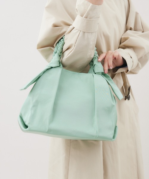 KATHARINE ROSS（キャサリンロス）の「【KATHARINE ROSS】タックナイロンバッグ（トートバッグ・レディース・イエロー/ミント/グレイッシュベージュ・MEDIUM）」の14枚目の写真