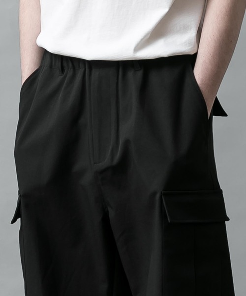SLICK（スリック）の「テックツイルイージーカーゴパンツ（カーゴパンツ・メンズ・グレイッシュベージュ/ブラック・3/2/1）」の6枚目の写真