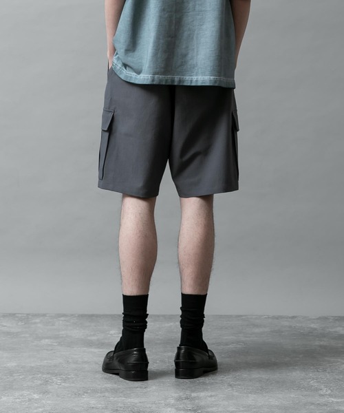 SLICK（スリック）の「テックツイルイージーカーゴパンツ（カーゴパンツ・メンズ・グレイッシュベージュ/ブラック・3/2/1）」の12枚目の写真