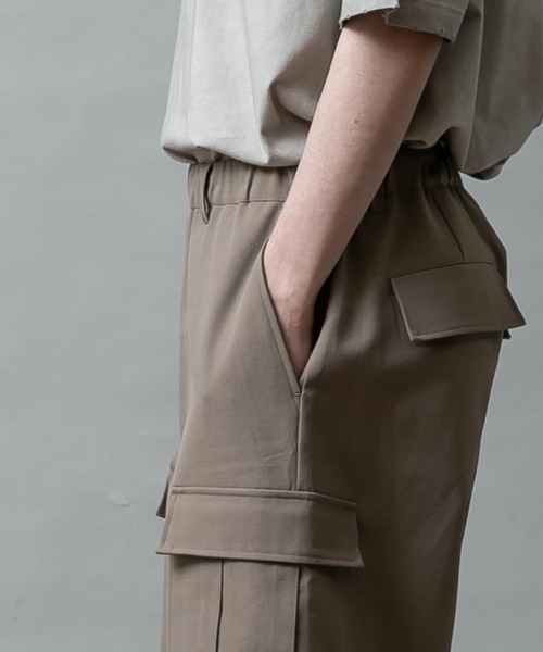 SLICK（スリック）の「テックツイルイージーカーゴパンツ（カーゴパンツ・メンズ・グレイッシュベージュ/ブラック・3/2/1）」の21枚目の写真