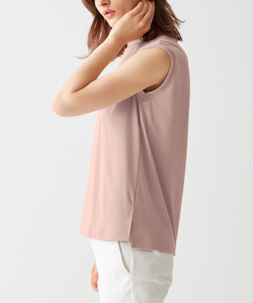 GUNZE（グンゼ）の「KIREILABO/キレイラボ ノースリーブ クイックドライ＆UVカット（Tシャツ/カットソー・レディース・ブラック/ピンク系その他/オフホワイト/ブラウン/モスグリーン/オリーブ/ライトブルー・MEDIUM/LARGE/X-LARGE）」の11枚目の写真