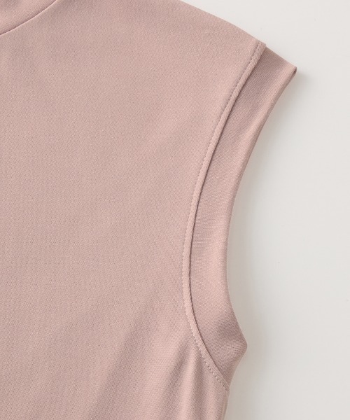 GUNZE（グンゼ）の「KIREILABO/キレイラボ ノースリーブ クイックドライ＆UVカット（Tシャツ/カットソー・レディース・ブラック/ピンク系その他/オフホワイト/ブラウン/モスグリーン/オリーブ/ライトブルー・MEDIUM/LARGE/X-LARGE）」の14枚目の写真