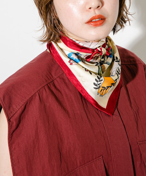KBF（ケイビーエフ）の「アートプリントスカーフ（バンダナ/スカーフ・レディース・ブルー系その他/レッド系その他・ONE）」の14枚目の写真