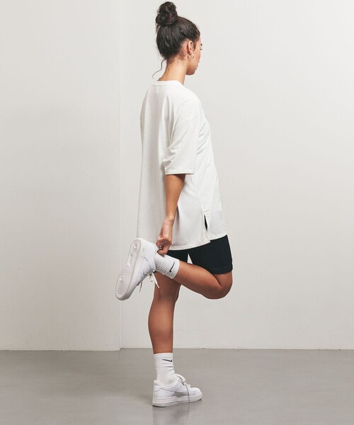 TO UNITED ARROWS(トゥーユナイテッドアローズ)の「<TO UNITED ARROWS>UPDRIFT Tシャツ(Tシャツ/カットソー・レディース・ライトピンク/ブラック/オフホワイト・FREE)」の7枚目の写真