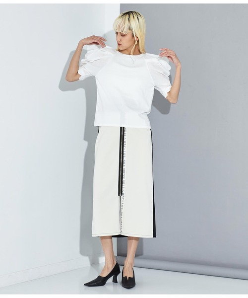 Settimissimo（セッティミッシモ）の「タックショルダー 切替 プルオーバー クルーネック（Tシャツ/カットソー・レディース・オフホワイト/ブラック・M）」の20枚目の写真