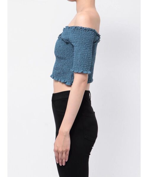 EMODA(エモダ)の「フィットクロスバンドトップ(Tシャツ/カットソー・レディース・ブラック/アイボリー/その他/ブルー・FREE)」の13枚目の写真