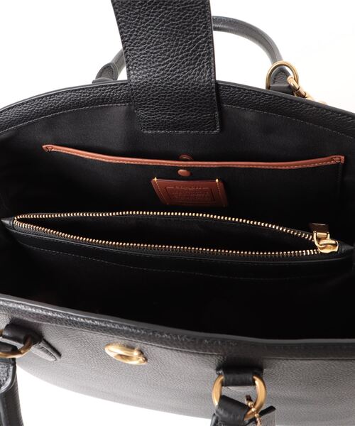 COACH（コーチ）の「レガシー キャリーオール 35（ショルダーバッグ