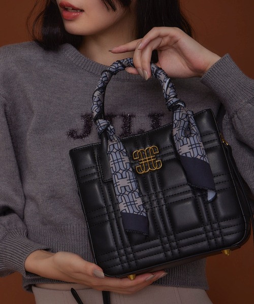 JILL by JILL STUART(ジルバイジルスチュアート)の「【WEB限定】LinkJ スカーフミニバッグ(ハンドバッグ・レディース・ピンク/ブルー/ブラック・FREE)」の2枚目の写真