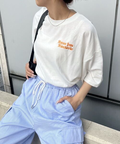 RETRO GIRL（レトロガール）の「サガラ刺繍TEE（Tシャツ/カットソー・レディース・ホワイト/オフホワイト/チャコールグレー・FREE）」の13枚目の写真