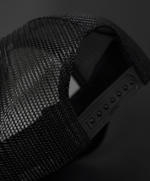 【RIPPER】スクリプトロゴ刺繍 メッシュキャップ / Script Logo Embroidery Mesh Cap（キャップ）｜RIPPER（リッパー）