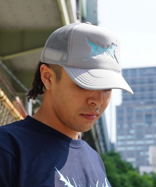【RIPPER】スクリプトロゴ刺繍 メッシュキャップ / Script Logo Embroidery Mesh Cap（キャップ）｜RIPPER（リッパー）