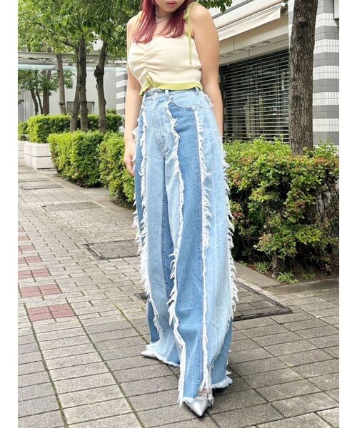 EVRIS(エヴリス)の「ドロストフリルニットキャミソール(ニット/セーター・レディース・ホワイト/ブルー/ブラック・FREE)」の14枚目の写真