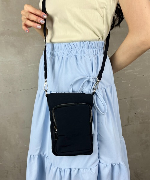 Loco Ocean（ロコオーシャン）の「軽量 斜め掛けミニバッグ ナイロンミニショルダー スマホポーチ（ショルダーバッグ・レディース・ホワイト/ブルーグリーン/ベージュ/ブラック・ONE SIZE）」の13枚目の写真