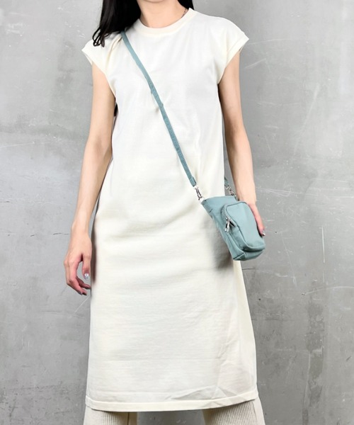 Loco Ocean（ロコオーシャン）の「軽量 斜め掛けミニバッグ ナイロンミニショルダー スマホポーチ（ショルダーバッグ・レディース・ホワイト/ブルーグリーン/ベージュ/ブラック・ONE SIZE）」の12枚目の写真