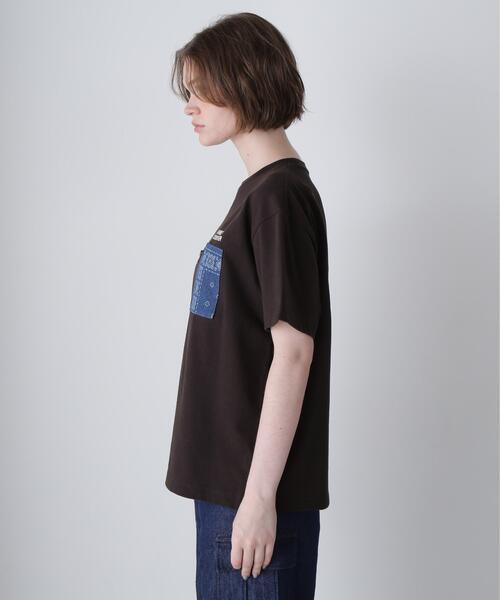 AVIREX(アヴィレックス)の「《CROSSOVER》DENIM POCKET T-SHIRT / クロスオーバー デニム ポケット Tシャツ(Tシャツ/カットソー・レディース・オリーブ系/ホワイト/ブラック・F)」の6枚目の写真