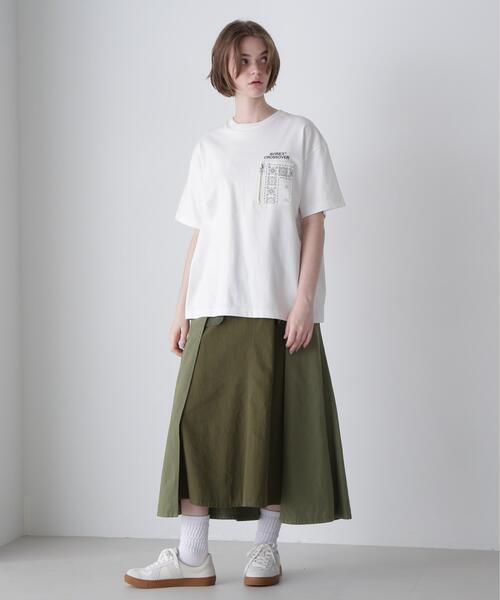 AVIREX(アヴィレックス)の「《CROSSOVER》DENIM POCKET T-SHIRT / クロスオーバー デニム ポケット Tシャツ(Tシャツ/カットソー・レディース・オリーブ系/ホワイト/ブラック・F)」の17枚目の写真