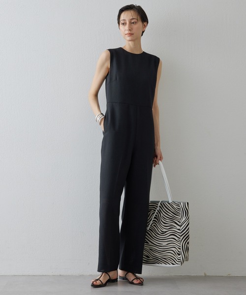 極美品 ウィムガゼット 24AW バッグシャンオールインワン ブラック Whim Gazette（ウィムガゼット）の「Vバックシャンオールインワン
