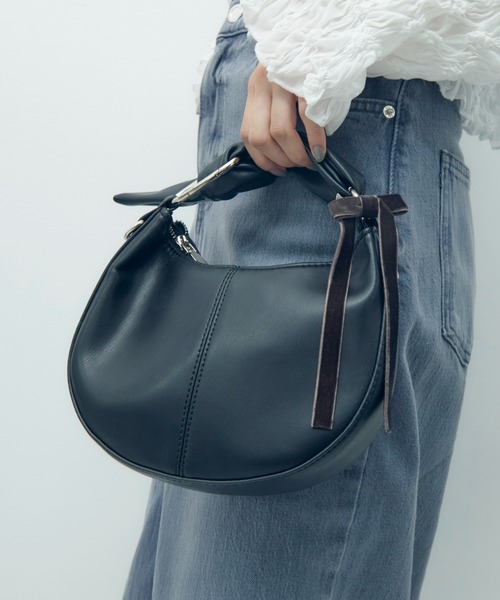 GOLDY（ゴールディ）の「ベロア ロング レングス リボン セット クリップ（バレッタ/ヘアクリップ・レディース・ブラウン/ブルー/レッド/ブラック・FREE）」の12枚目の写真