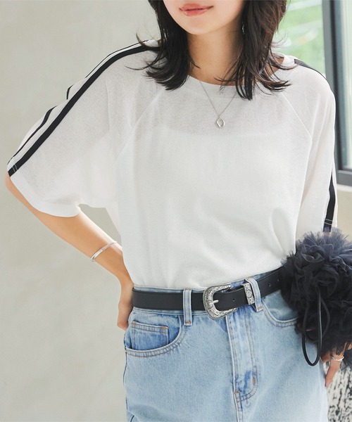 KOBE LETTUCE(コウベレタス)の「袖ラインシアーTシャツ(Tシャツ/カットソー・レディース・オフホワイト/チャコール/ブラック・M)」の4枚目の写真