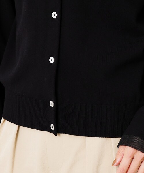 OPAQUE.CLIP（オペークドットクリップ）の「◆UV ネックシアークルーニットカーディガン【洗濯機洗い可】（カーディガン/ボレロ・レディース・ダークブラウン/ブラック/ブルー・40/42/38）」の22枚目の写真
