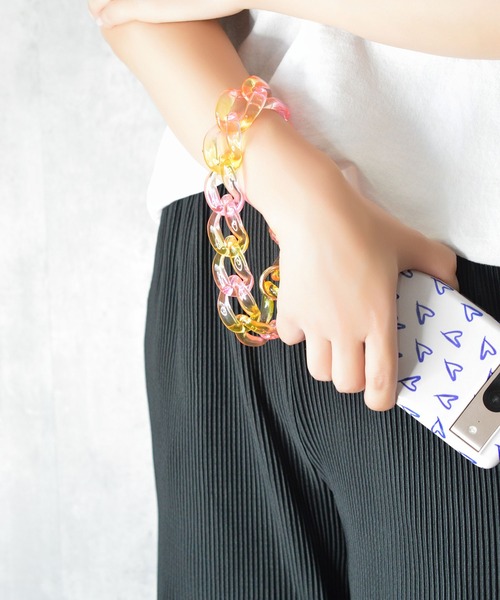 セール】【eY】ジェリー ビッグ カーブチェーン スマホ リスト