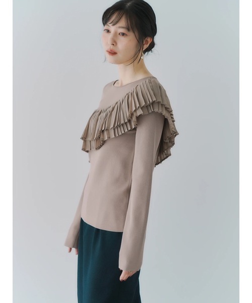 YECCA VECCA(イェッカヴェッカ)の「プリーツMIXニット(ニット/セーター・レディース・ベージュ/ブラック・FREE)」の6枚目の写真