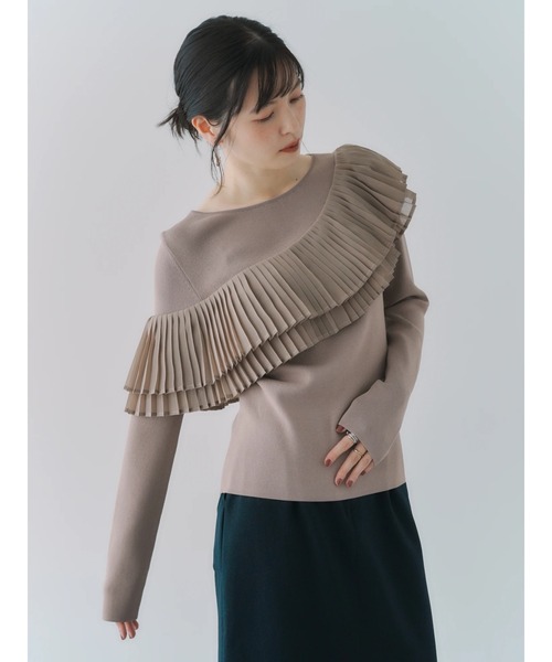 YECCA VECCA(イェッカヴェッカ)の「プリーツMIXニット(ニット/セーター・レディース・ベージュ/ブラック・FREE)」の3枚目の写真