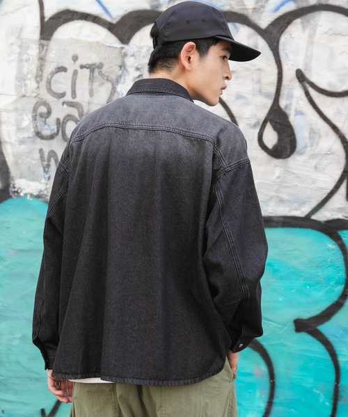 WEGO（ウィゴー）の「WEGO/デニムBIGシャツ（シャツ/ブラウス・メンズ・スカイブルー/ブラック系3・LARGE/MEDIUM/SMALL）」の17枚目の写真