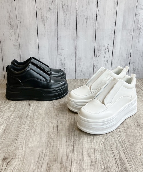 Noubel Voug Relax(ヌーベルヴォーグリラックス)の「厚底 シンプルデザイン プラットフォームスニーカー(スニーカー・レディース・ブラック/ホワイト・S/M/L/LL)」の11枚目の写真