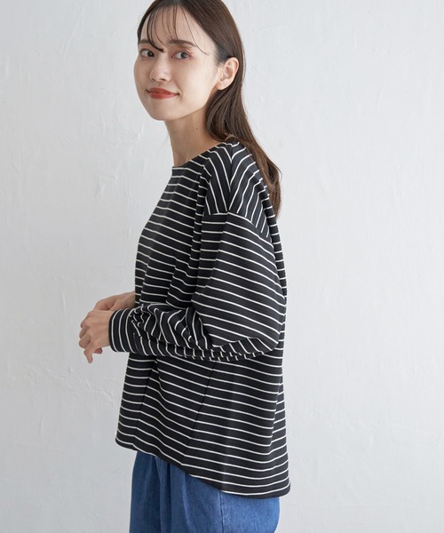 ikka（イッカ）の「リップル裾タックプルオーバー（Tシャツ/カットソー・レディース・ブラック/キャメル/オフホワイト/ブルー・M/L/S）」の17枚目の写真