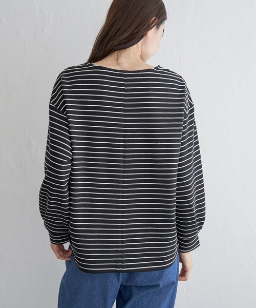 ikka（イッカ）の「リップル裾タックプルオーバー（Tシャツ/カットソー・レディース・ブラック/キャメル/オフホワイト/ブルー・M/L/S）」の18枚目の写真