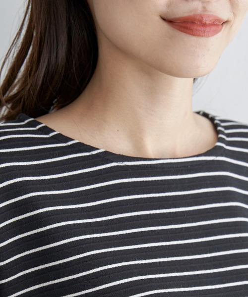 ikka（イッカ）の「リップル裾タックプルオーバー（Tシャツ/カットソー・レディース・ブラック/キャメル/オフホワイト/ブルー・M/L/S）」の19枚目の写真
