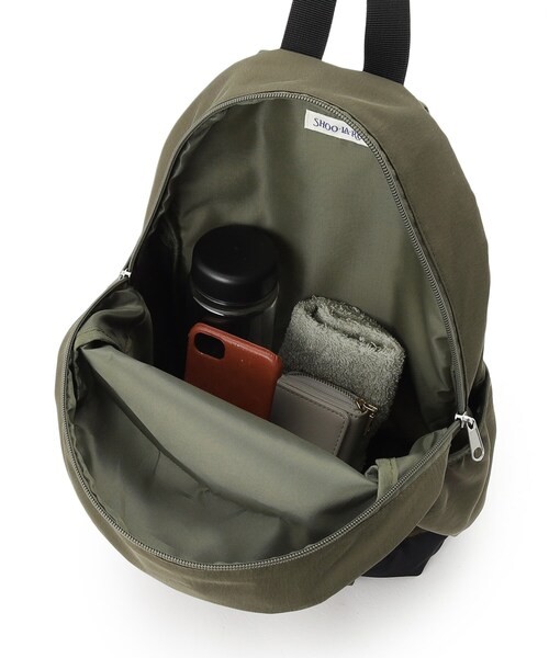 SHOO・LA・RUE（シューラルー）の「◆シリコン恐竜リュック（バックパック/リュック・キッズ・ベージュ/ダークオリーブ・00）」の10枚目の写真