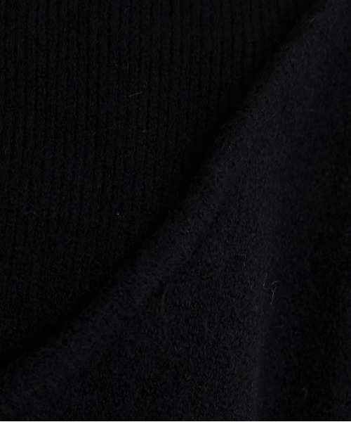 ANGIE(アンジー)の「フェイクレイヤードVネックニット(ニット/セーター・レディース・アイボリー/ブラック/ダークグレー/ベージュ/ブラウン・FREE)」の22枚目の写真