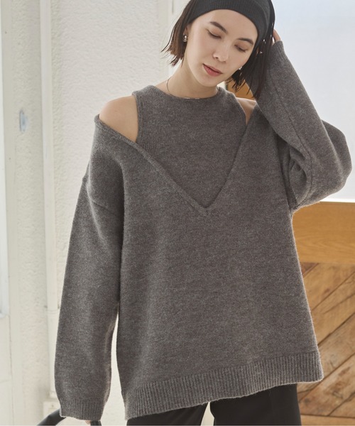 ☆Daisy☆ウールスムースVネックニット セール】フェイクレイヤードVネックニット（ニット/セーター）｜ANGIE