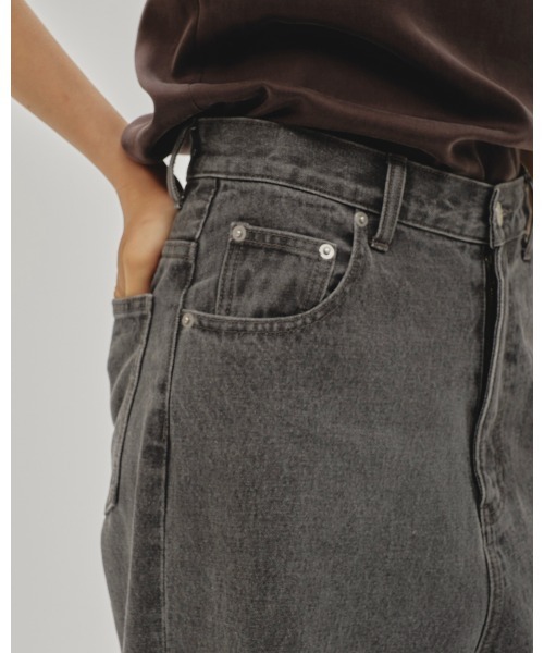 TODAYFUL（トゥデイフル）の「Cary's Denim（デニムパンツ・レディース・グレー/ブルー・24inch/25inch/26inch/23inch）」の14枚目の写真